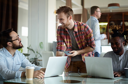 About us section image4 Creative Coderz